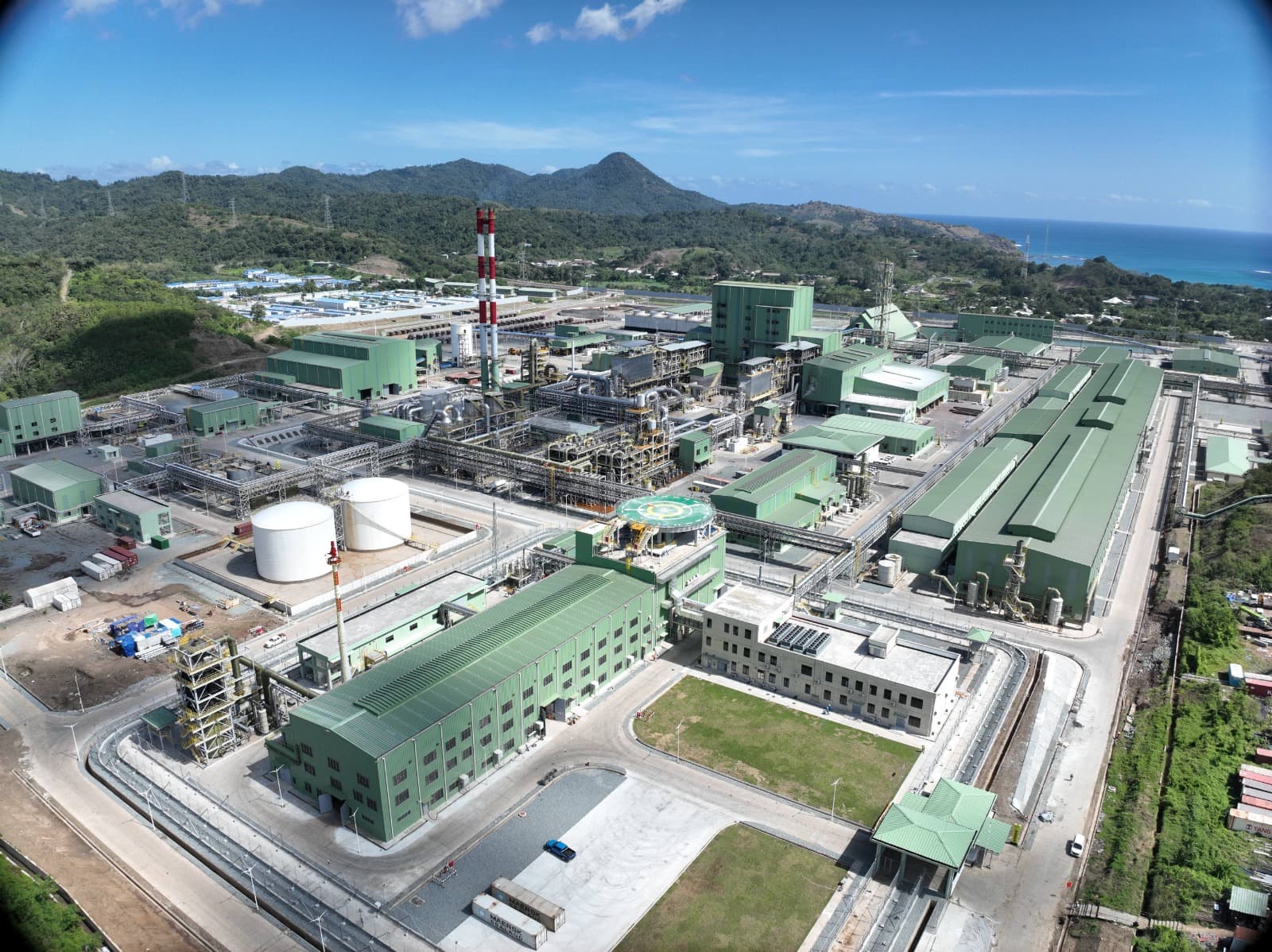 Why Amman Mineral’s Earnings Blast and Gold Guidance Hike Spark Bullish Price Targets up to Rp 7,100