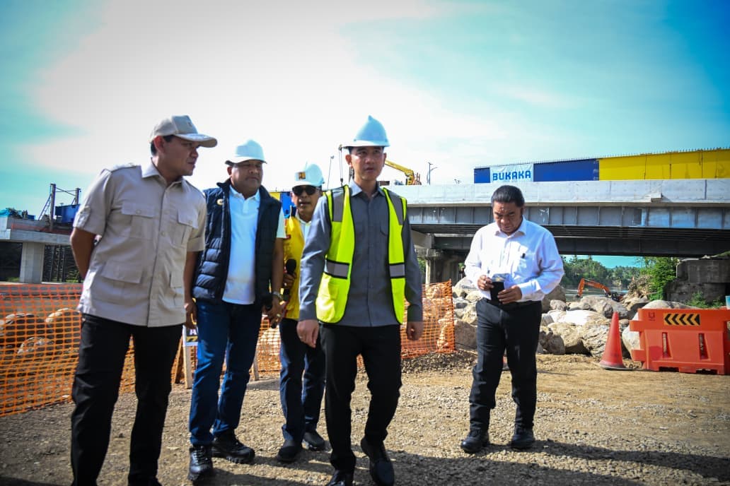 Wapres Gibran Tinjau Pembangunan Jembatan Krueng Tingkeum Bireuen, Pastikan Pemulihan Infrastruktur Pascabencana