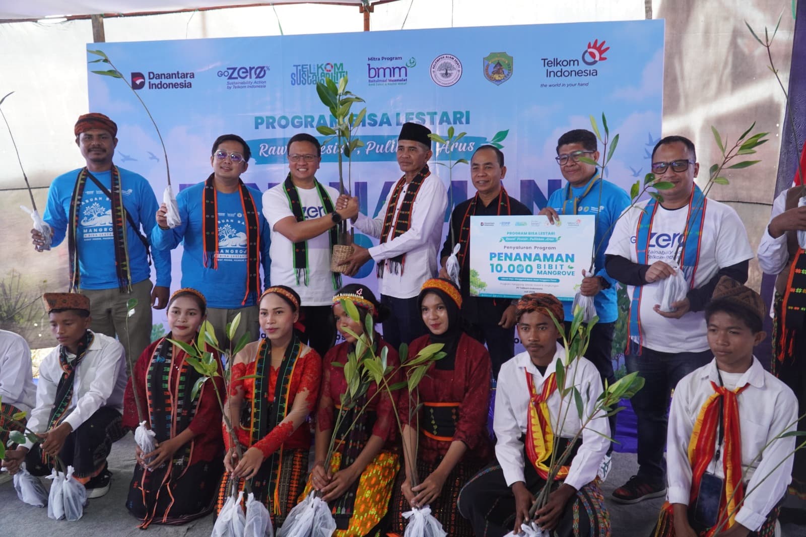 TelkomGroup Tanam 20.000 Mangrove di Jepara dan Manggarai Barat, Perkuat Ketahanan Ekosistem Pesisir