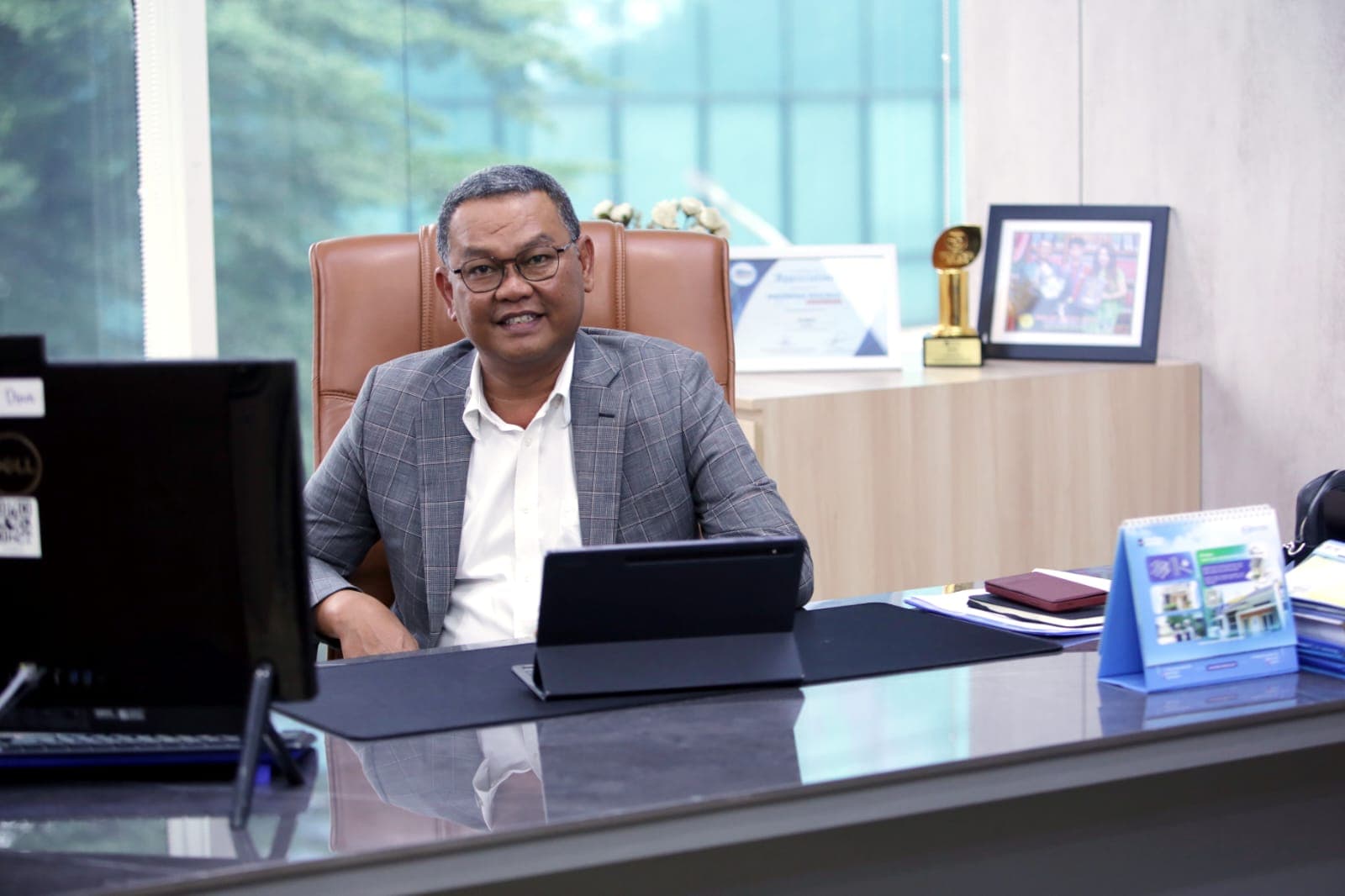 Bukan Kursi, tapi Legasi