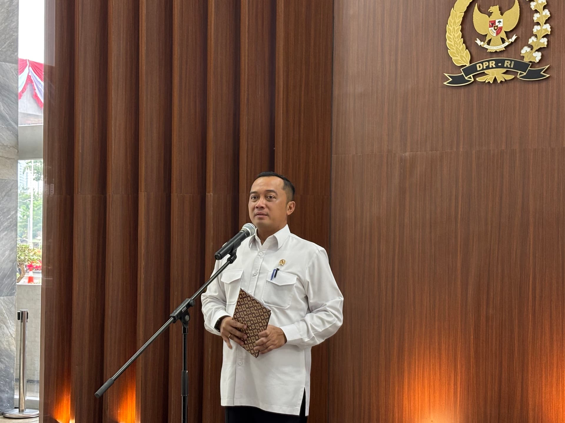 Prabowo Ajukan Nama Calon Komisioner OJK ke DPR, Siapa? 
