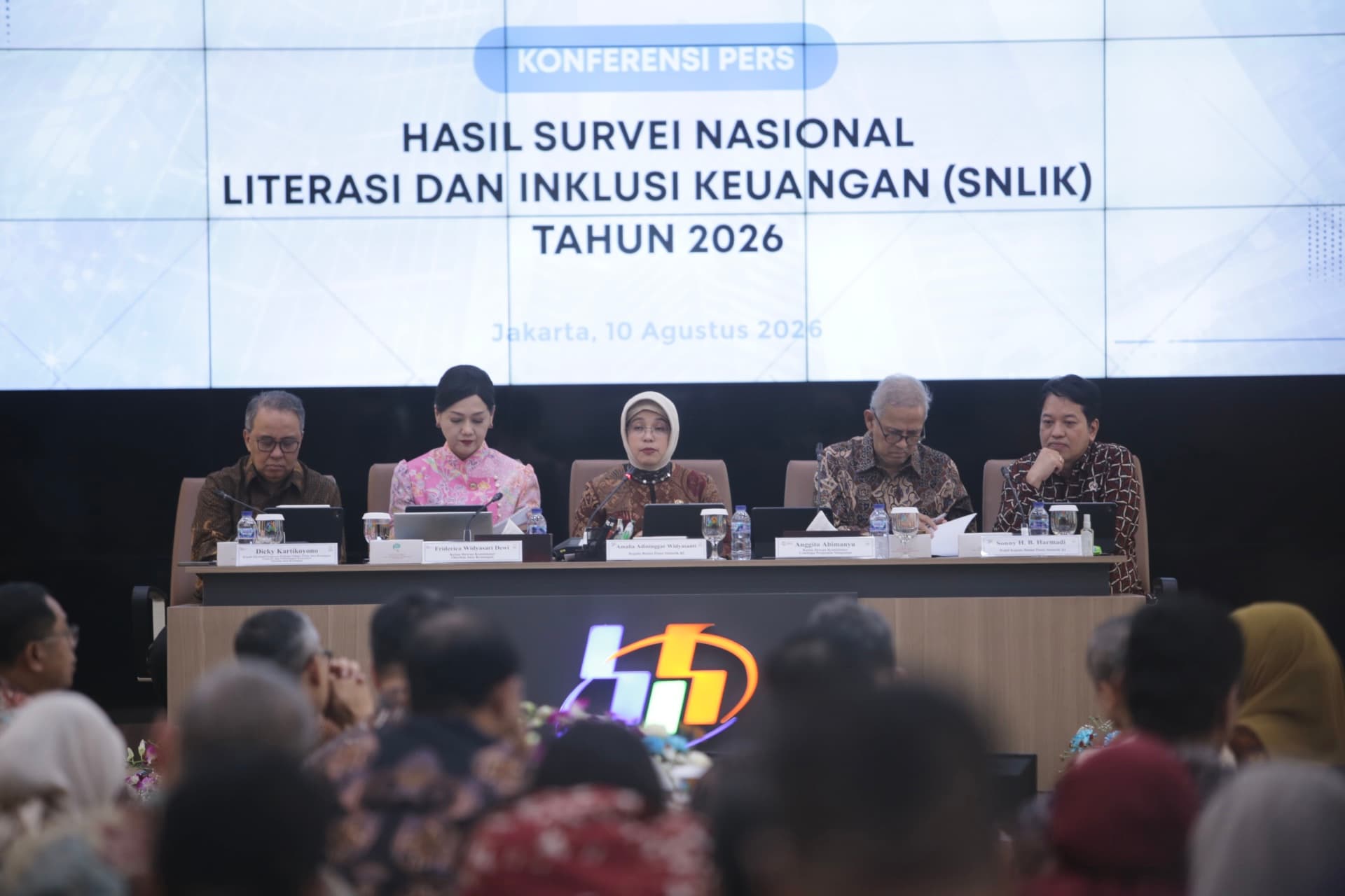 OJK dan BPS Rilis Hasil SNLIK 2026: Indeks Literasi Keuangan Meningkat Jadi 69,57%, Inklusi Tembus 93,61%
