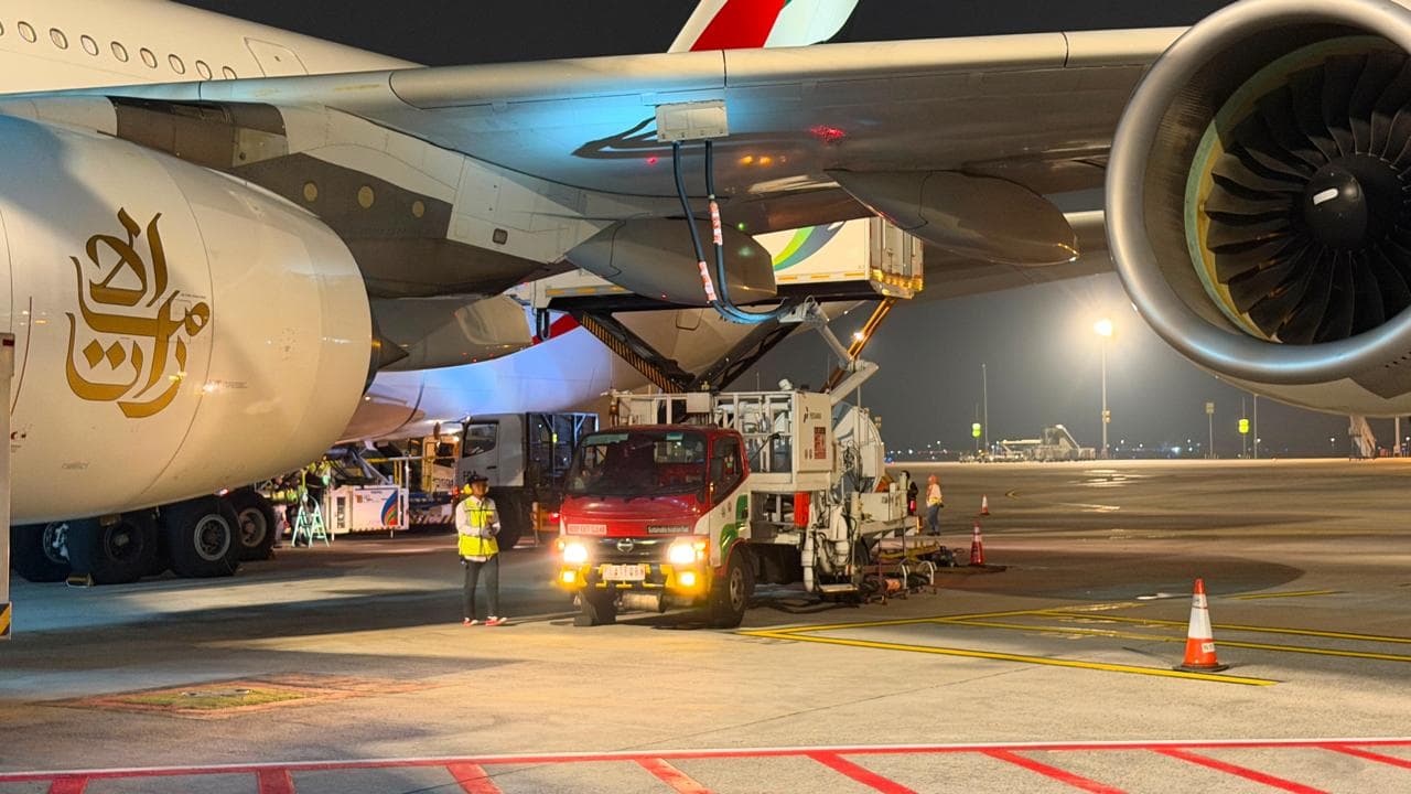 Pertamina Layani Pengisian 92.901 Liter Avtur Pesawat Jumbo A380 Emirates