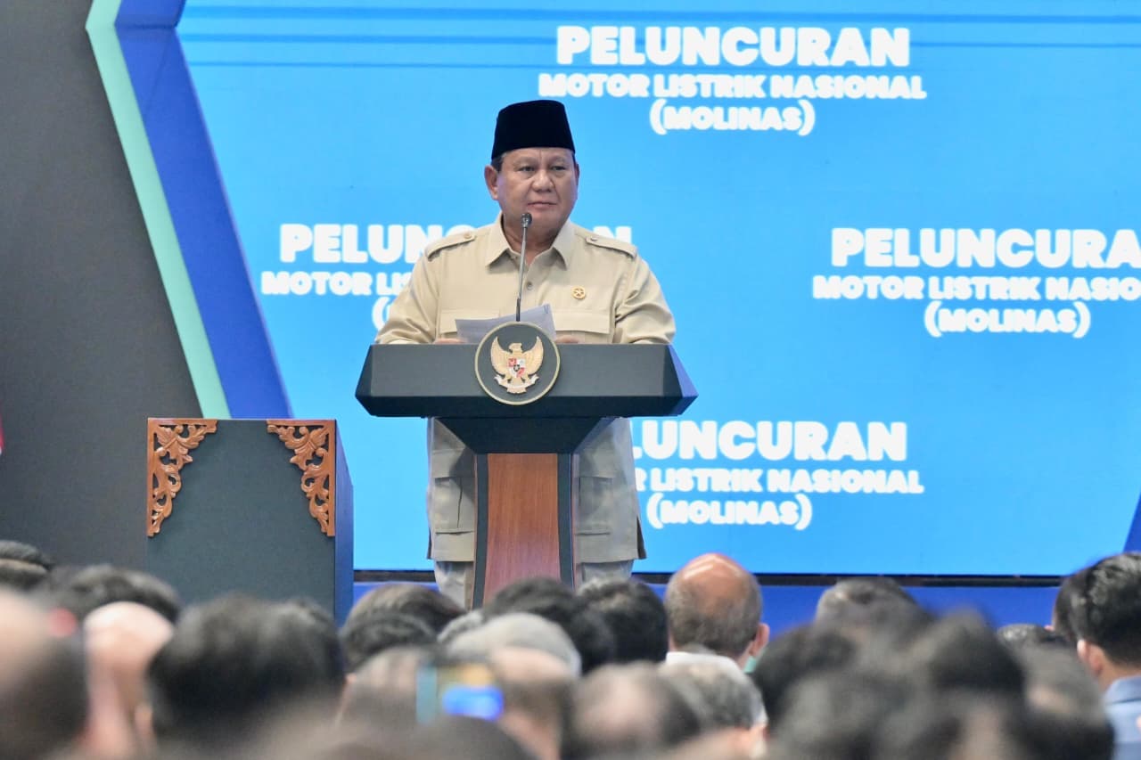 Ingatkan Pengguna Motor Bensin, Prabowo Sebut Motor Listrik Lebih Hemat 70%