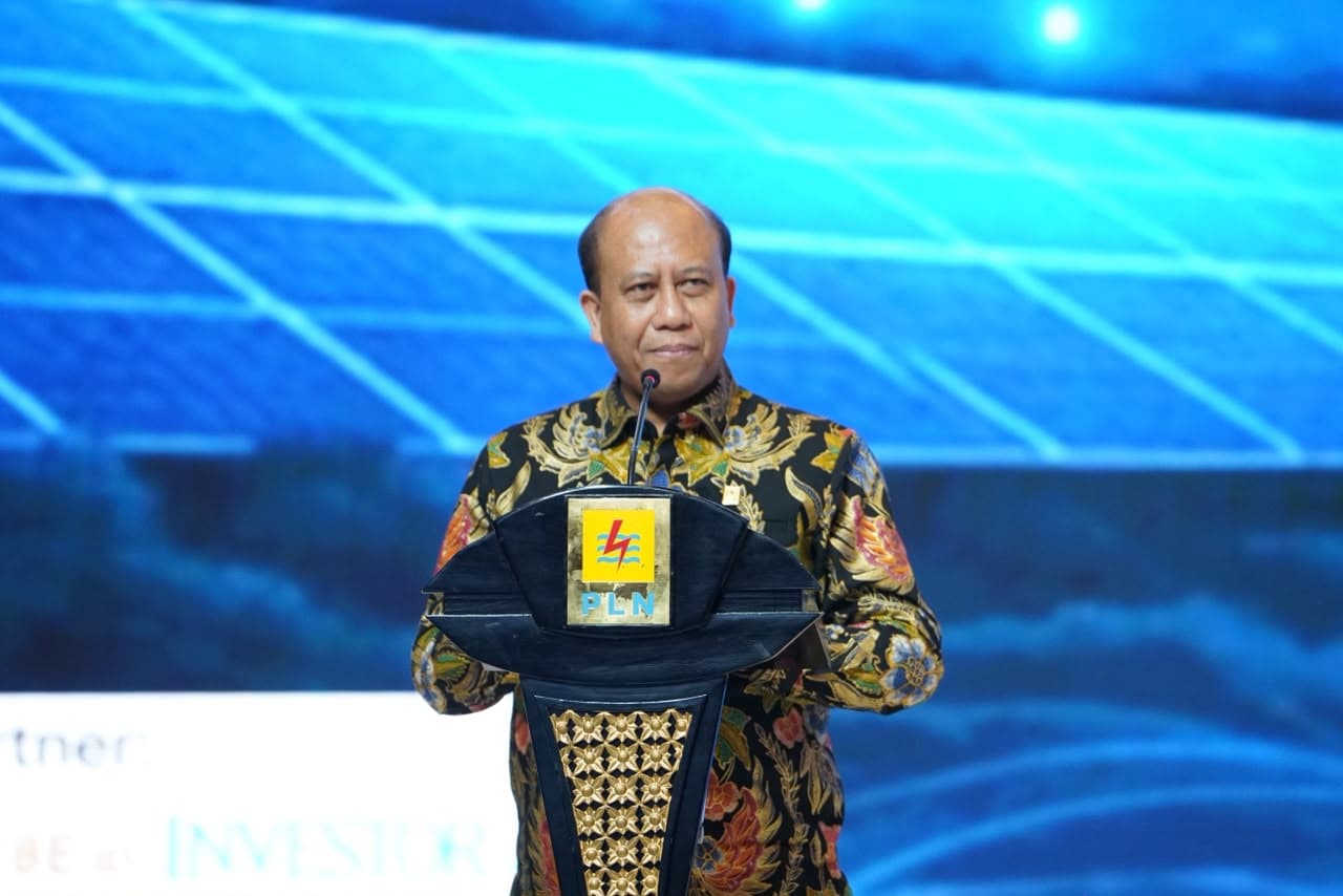 Suroso Isnandar Gantikan Darmawan Prasodjo sebagai Dirut PLN