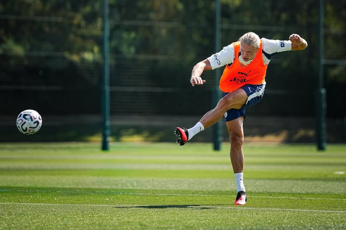 Community Shield di Depan Mata, Erling Haaland Rajin Cetak Gol Lawan Arsenal 
