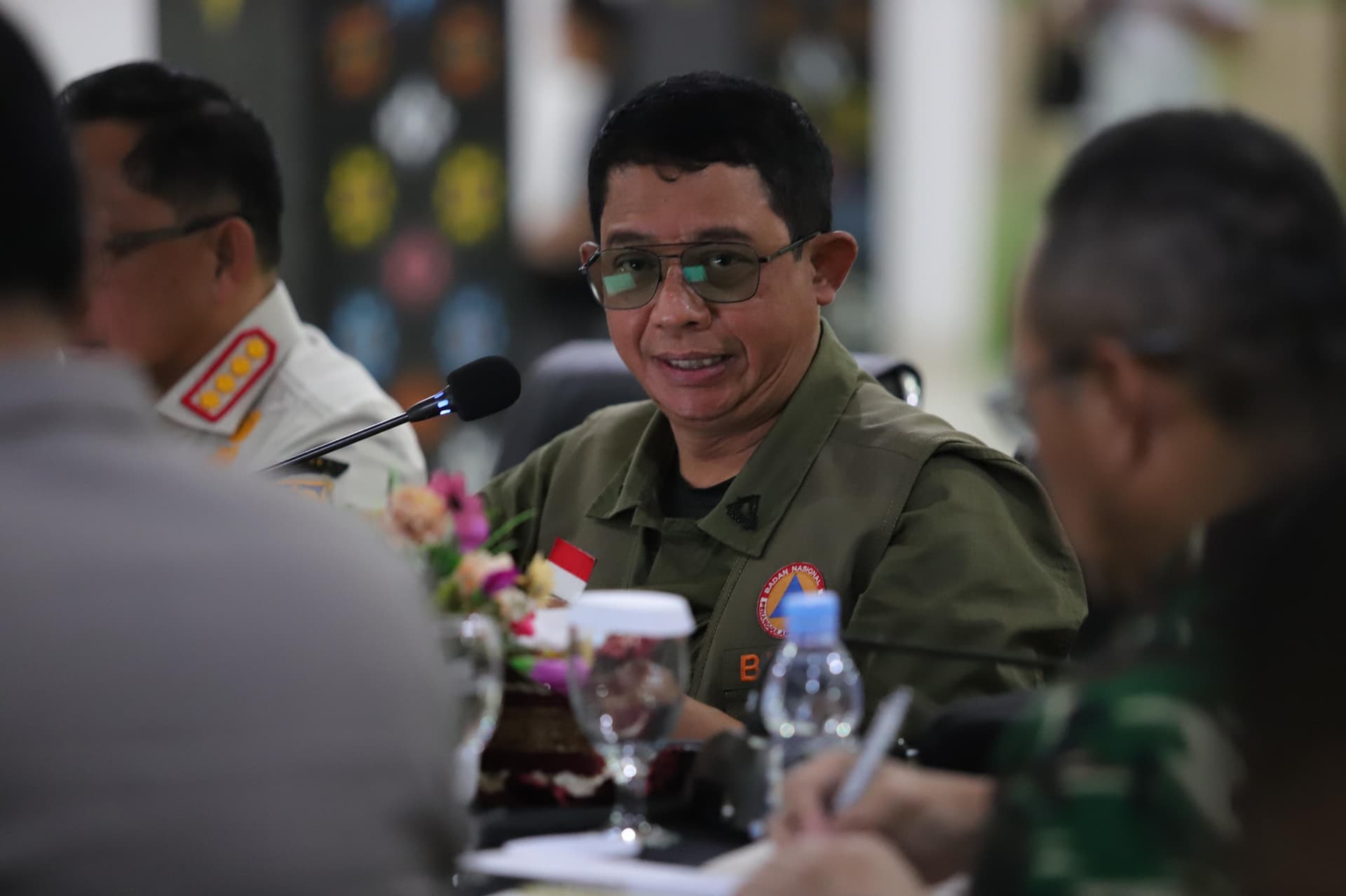 Kepala BNPB Instruksikan Delapan Langkah Strategis Penanganan Darurat Tangani Gempa M 7,7 Flores 