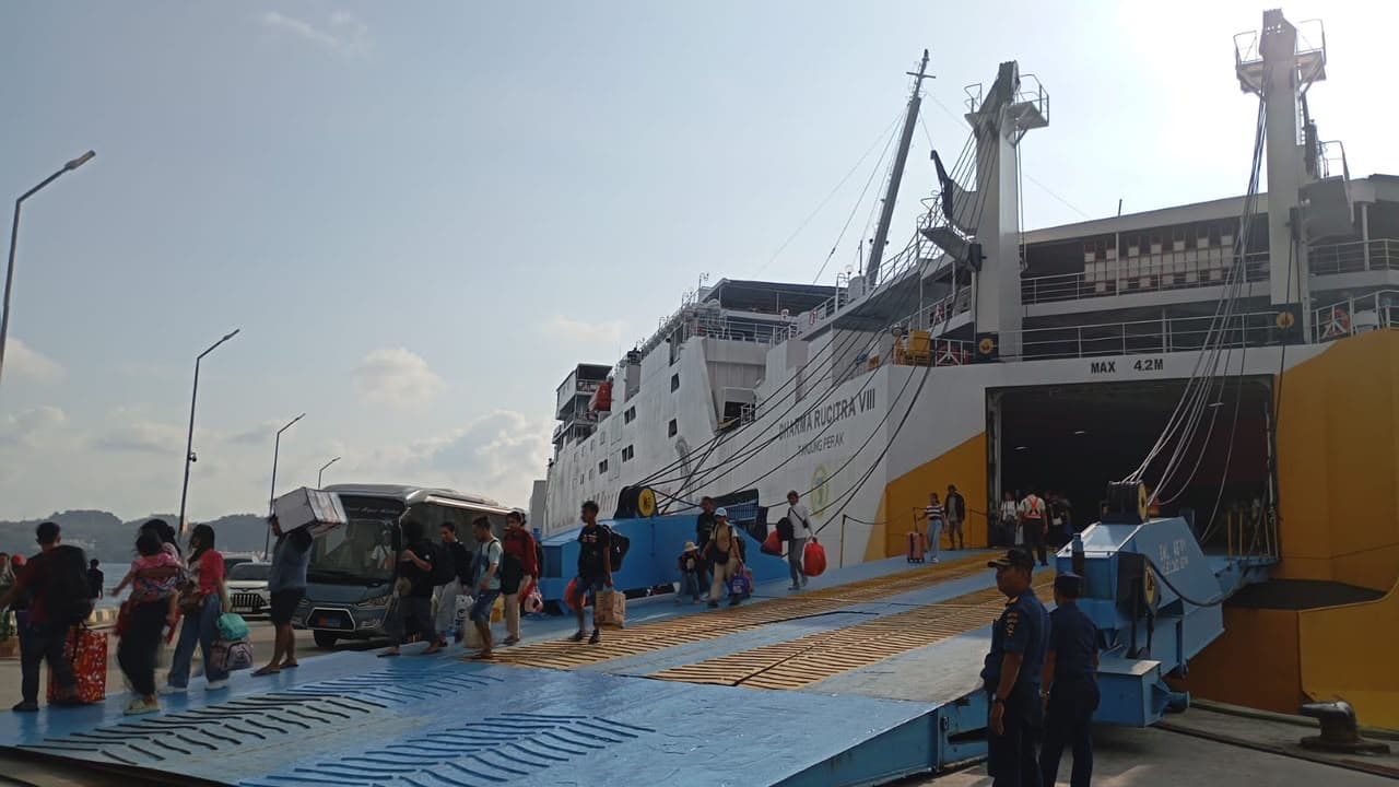 Pelabuhan Pelindo di NTT Berangsur Normal, Pemulihan Maumere Dipercepat