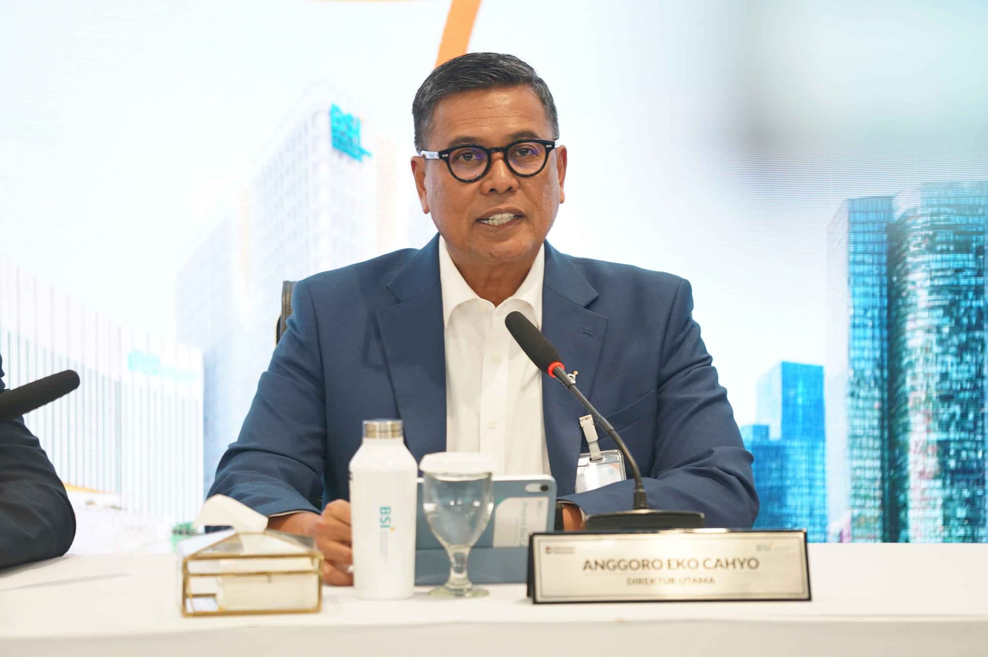 Naik Dua Digit, Bank Syariah Indonesia (BRIS) Cetak Laba Bersih Rp 4,16 Triliun