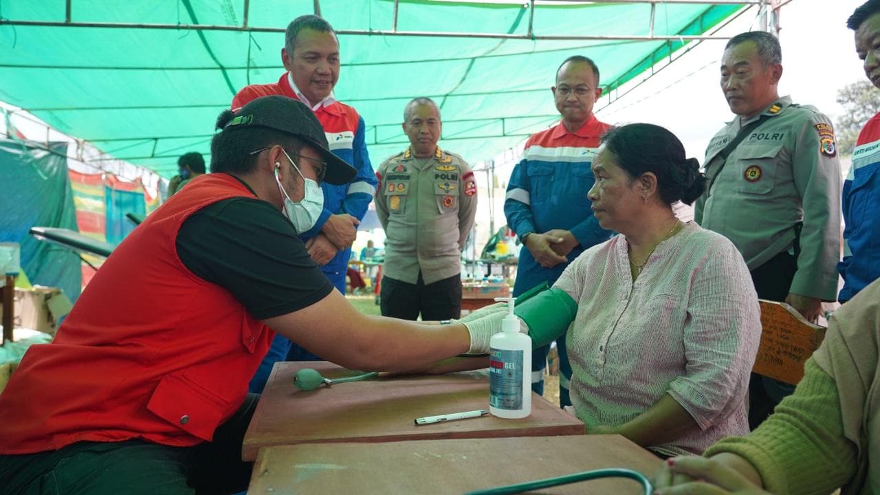 Pertamina Layani Kesehatan Pengungsi Gempa di Reo NTT