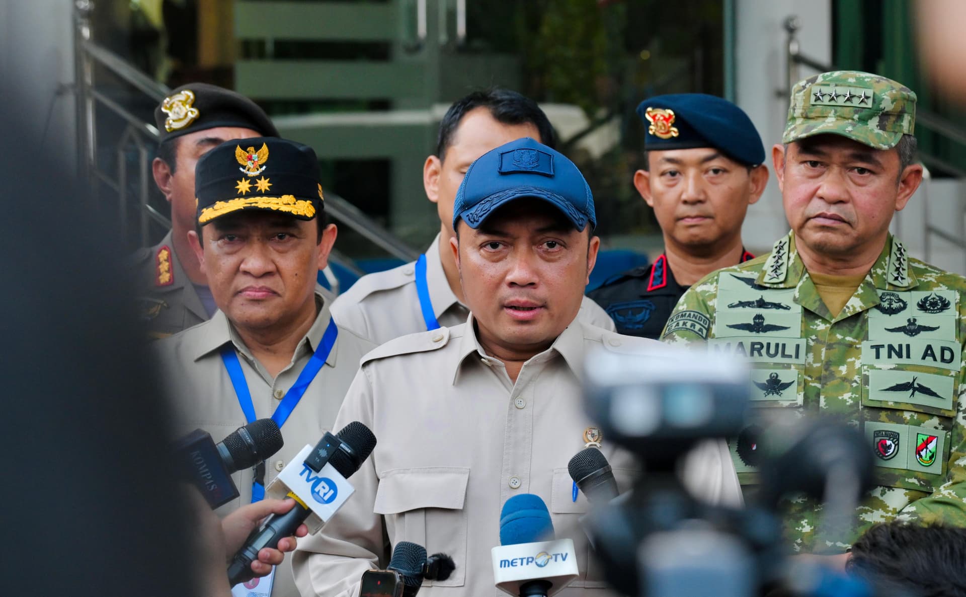 Prabowo Kerahkan 1.200 Prajurit TNI Tambahan dari Jawa untuk Jinakkan Karhutla Kalimantan