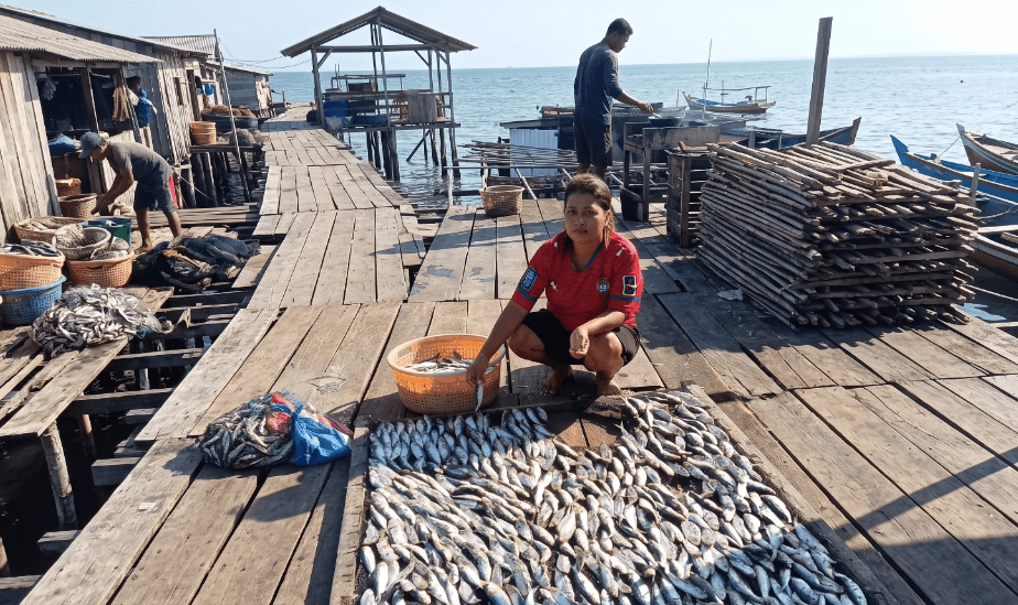 Berdayakan UMKM hingga ke Pelosok Negeri, BRI Dorong Pengusaha Ikan Kering Sorong Naik Kelas Lewat Program 'Klasterku Hidupku'