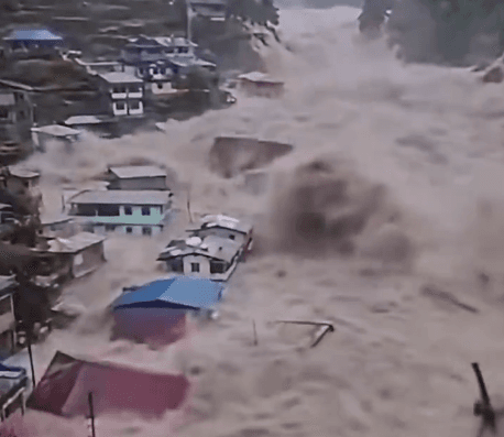 Nepal dan PBB Peringatkan Bahaya Pemanasan Global Pascabencana Runtuhnya Gletser Himalaya 