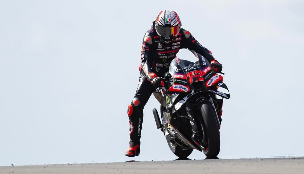 Duel Sengit di MotoGP Aragon, Marco Bezzecchi Kagumi Kecepatan Marc Marquez