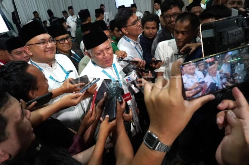 Profil Gus Kikin, Cicit KH Hasyim Asy'ari dan Pebisnis yang Kini Pimpin PBNU 