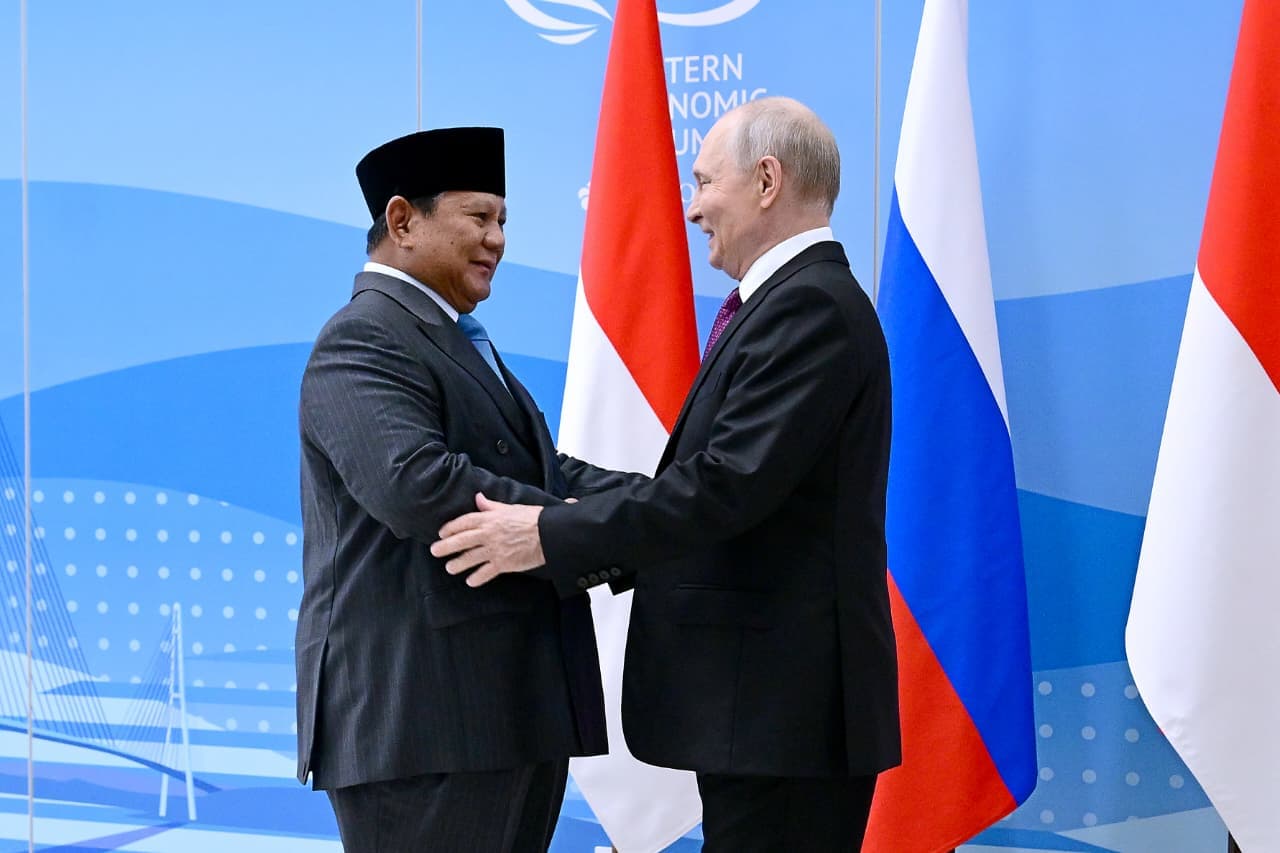 Bertemu Prabowo, Putin: Indonesia Mitra Paling Kunci bagi Rusia di Asia Pasifik