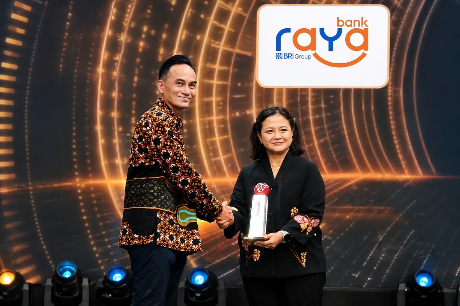 Bank Raya (AGRO) Kantongi Penghargaan Inovasi Lewat Fitur Raya Active