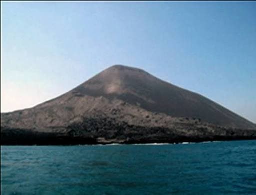 Anak Krakatau Erupsi Berulang, Badan Geologi Ungkap Potensi Bahaya dan Risiko Tsunami