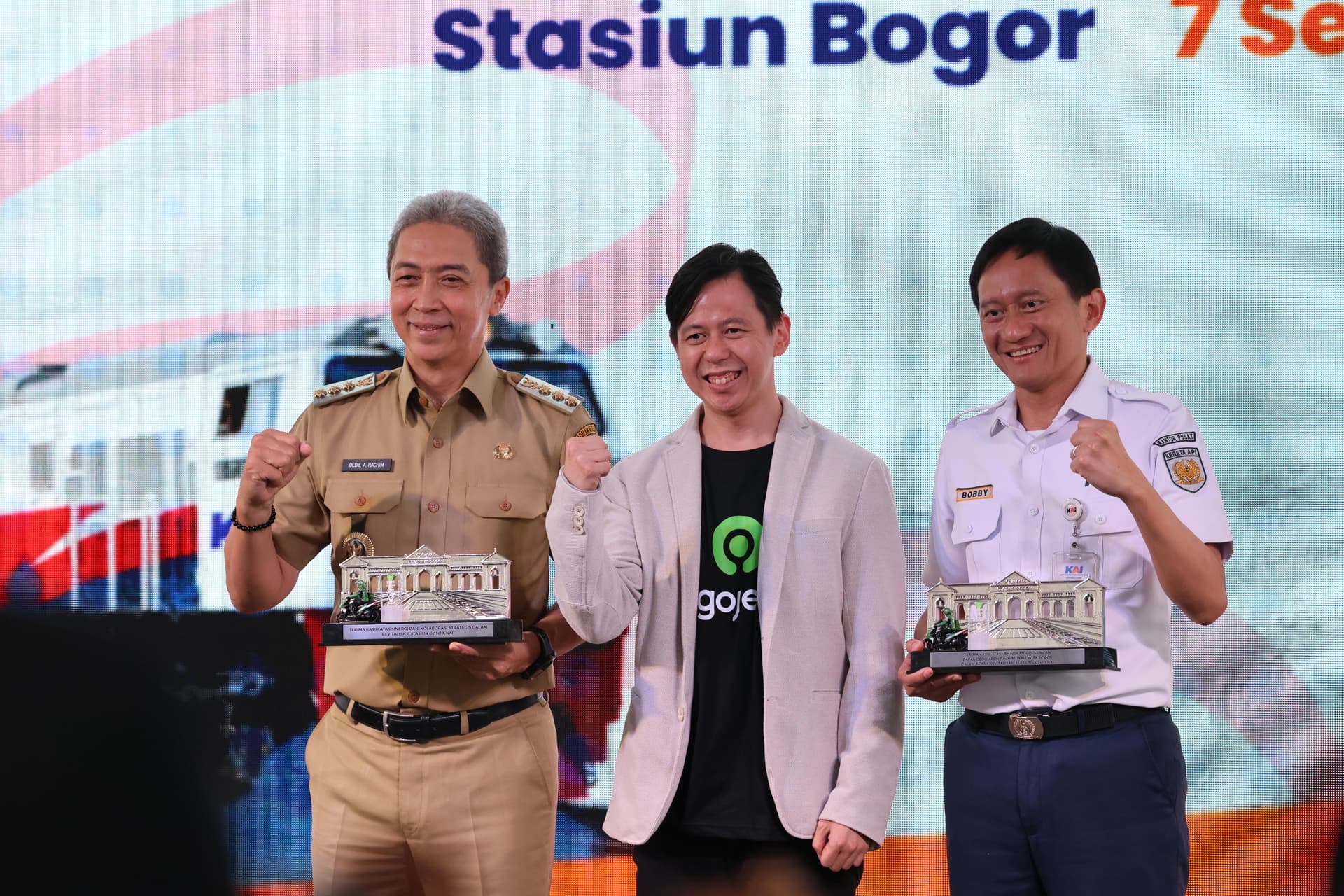 Kawasan Stasiun Bogor Ditata, Gojek dan KAI Perkuat Kenyamanan Perjalanan Penumpang