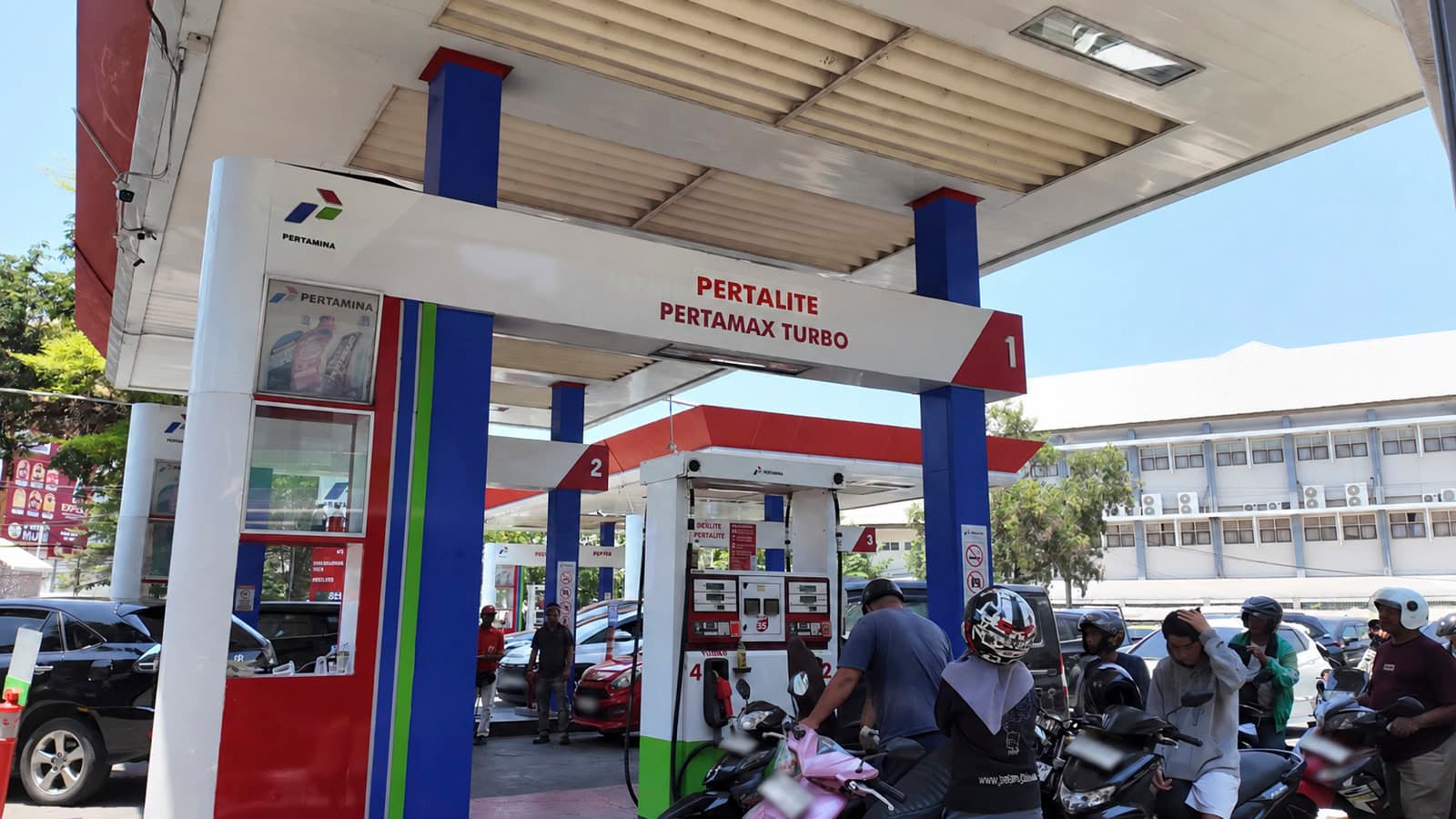 Pertamina Patra Niaga Tambah Nozel BBM Subsidi di 12 SPBU Makassar, Antisipasi Lonjakan Kebutuhan