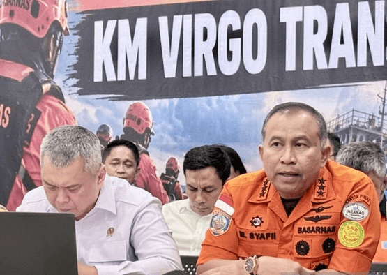Basarnas Kerahkan 15 Armada Laut dan Udara Cari 130 Korban Kecelakaan Kapal Virgo Transport 8