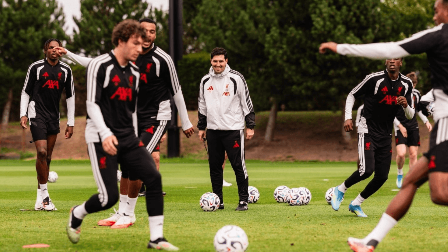 Andoni Iraola Ungkap Penyebab Inkonsistensi Liverpool di Awal Musim Liga Premier 