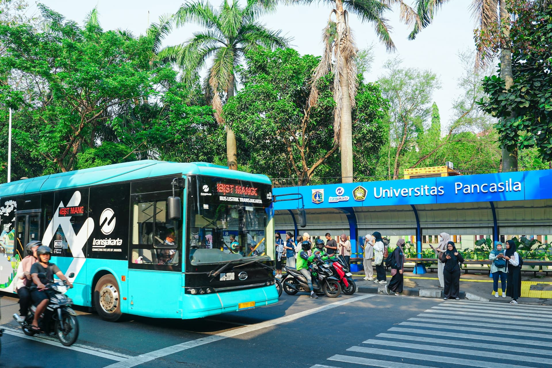 Transjakarta Operasikan Kembali Halte Universitas Pancasila setelah Direvitalisasi