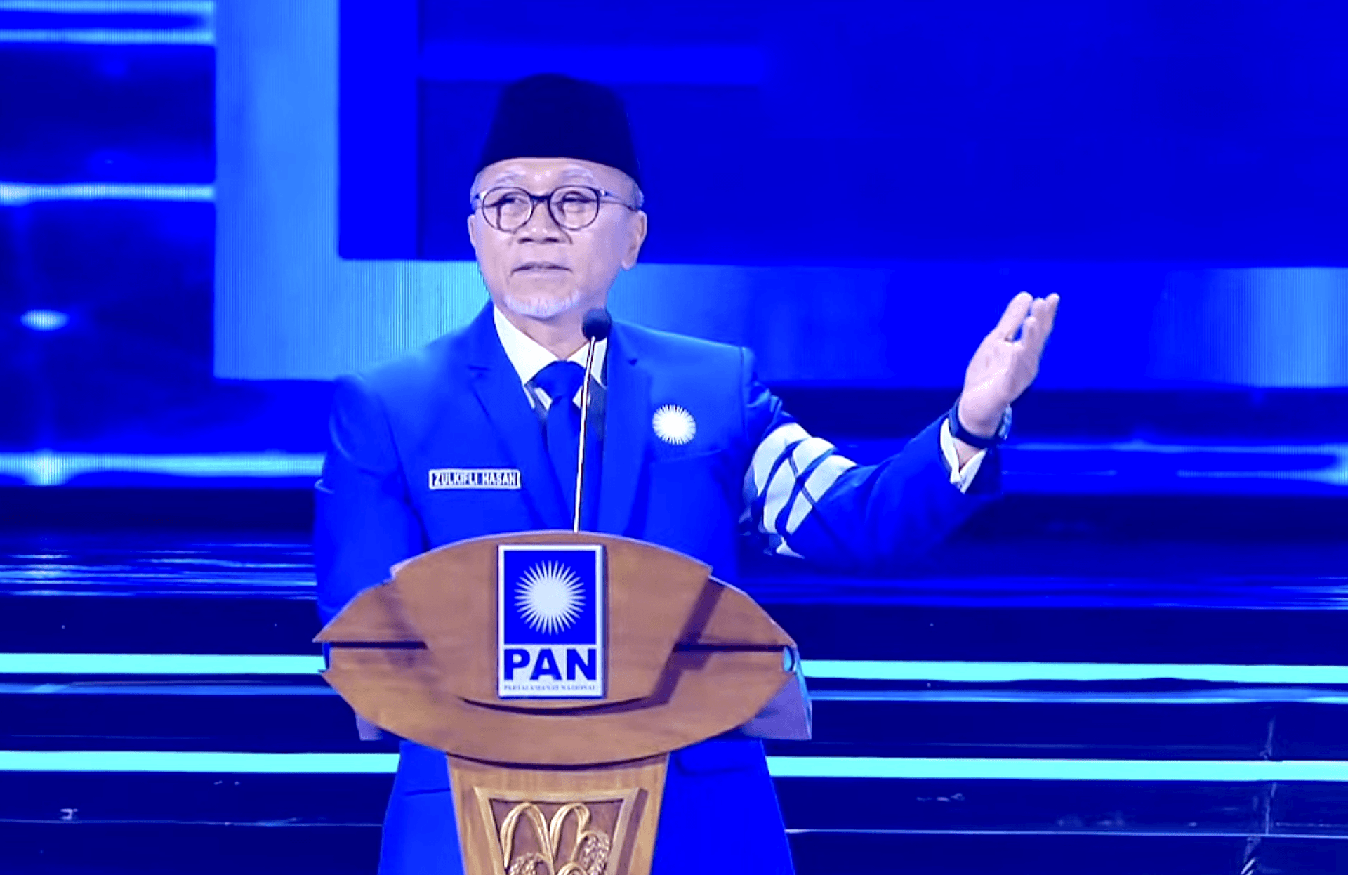 Soroti Ketahanan Pangan, Zulhas Minta Petani dan Nelayan Jadi Perhatian Pemerintah