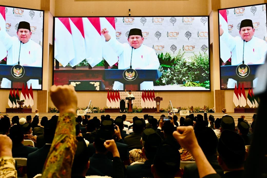 Di Gontor, Prabowo Tegaskan Kemandirian Pangan dan Energi sebagai Kekuatan Bangsa