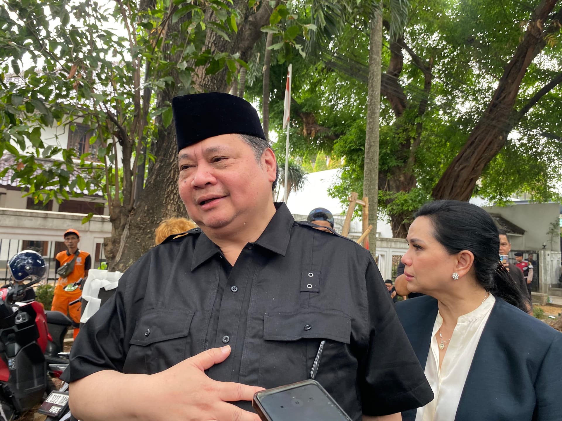 Airlangga Hartarto: Guruh Soekarnoputra Maestro Seni, Karyanya Akan Abadi