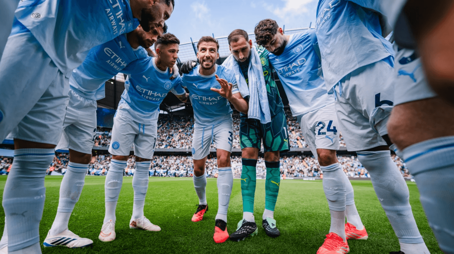 Tolak Tuduhan Pelanggaran Aturan Keuangan, Manchester City Akan Berjuang Sampai Akhir 