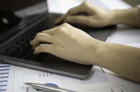 Kredit Korporasi Menguat, Prospek Bisnis Wholesale Banking Dinilai Cerah