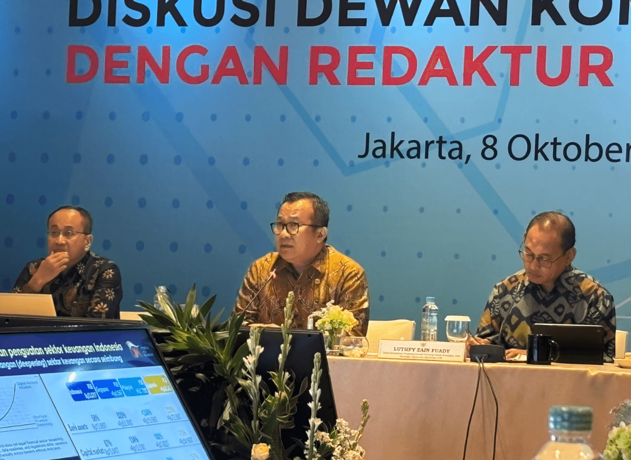 Baru 5 Juta dari 25 Juta Pekerja di Jatim Terdaftar JHT, OJK Sebut Potensi Dana Pensiun Masih Besar 