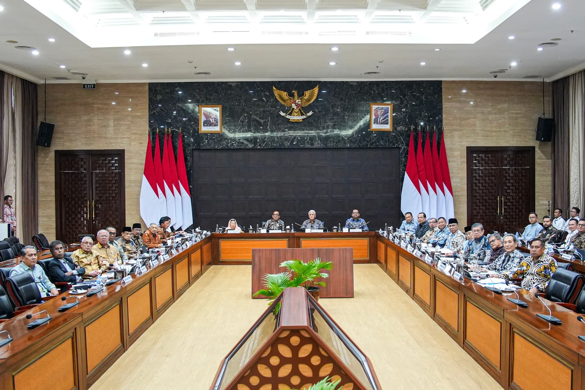 Rapat Perdana, Wantimpres Komitmen Beri Nasihat dan Pertimbangan Berkualitas untuk Prabowo 