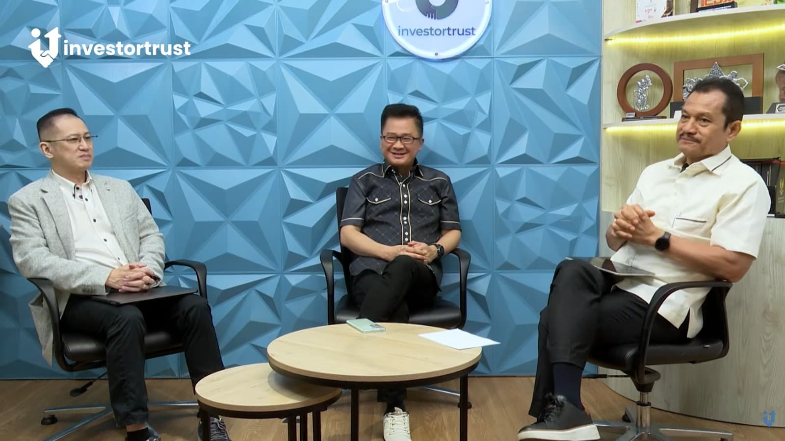 Setiap Bank Berlomba Menjadi Digital,  Pengalaman Nasabah Justru Tertinggal