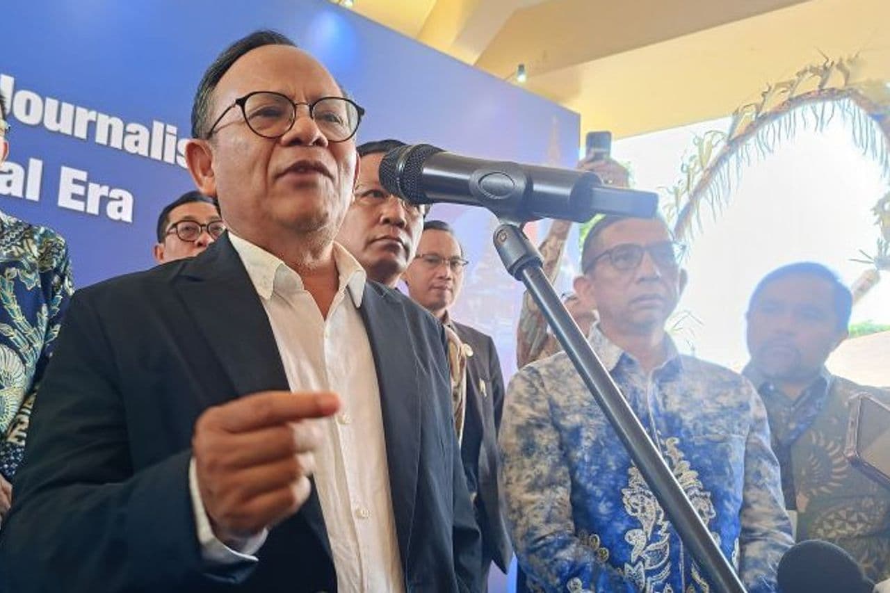 Ketua Dewan Pers: Platform dan AI  Harus Berbagi Nilai Ekonomi dengan Jurnalis