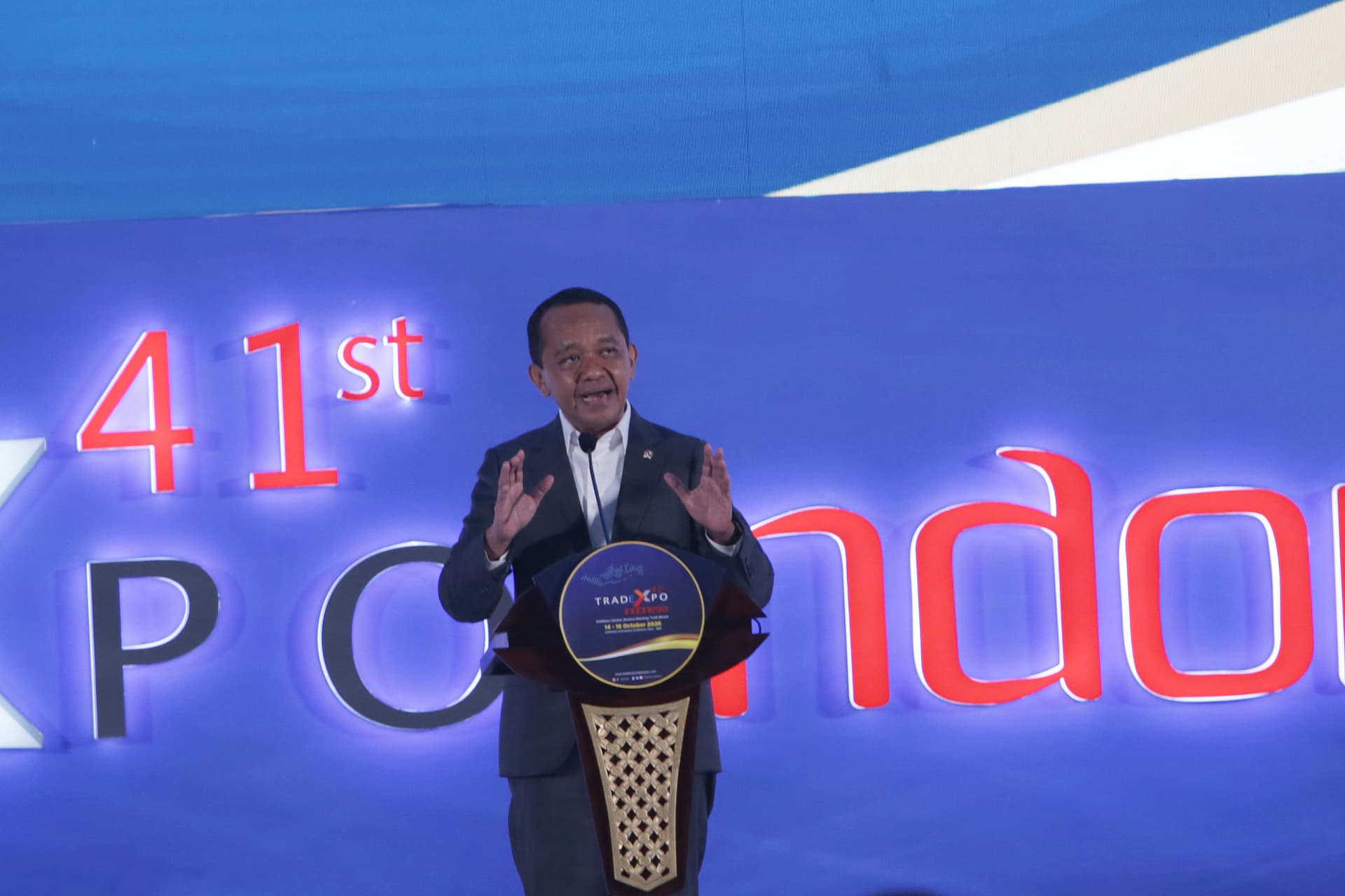 Bahlil Siapkan CNG untuk Gantikan LPG, Bidik Penghematan Biaya hingga 40%