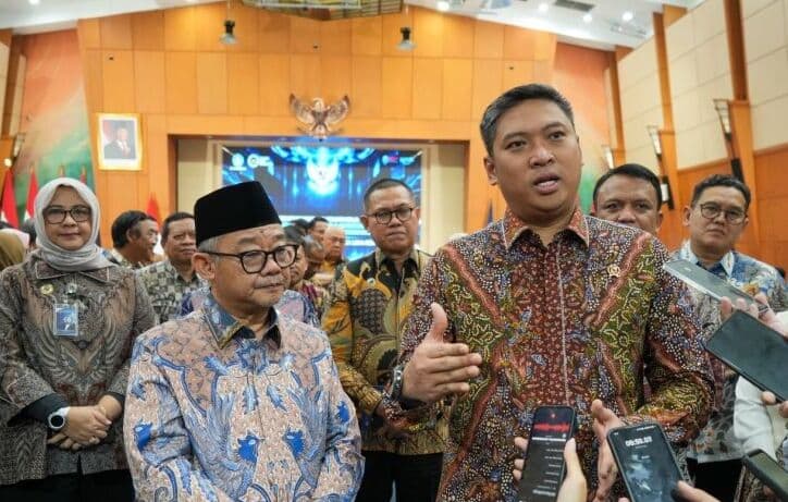Menteri Mu'ti Sebut MBG Buat Siswa Rajin ke Sekolah 