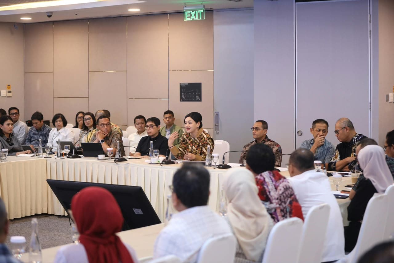 OJK dan SRO Gelar Rapat Konsolidasi, Jaring Masukan dari Pelaku Pasar