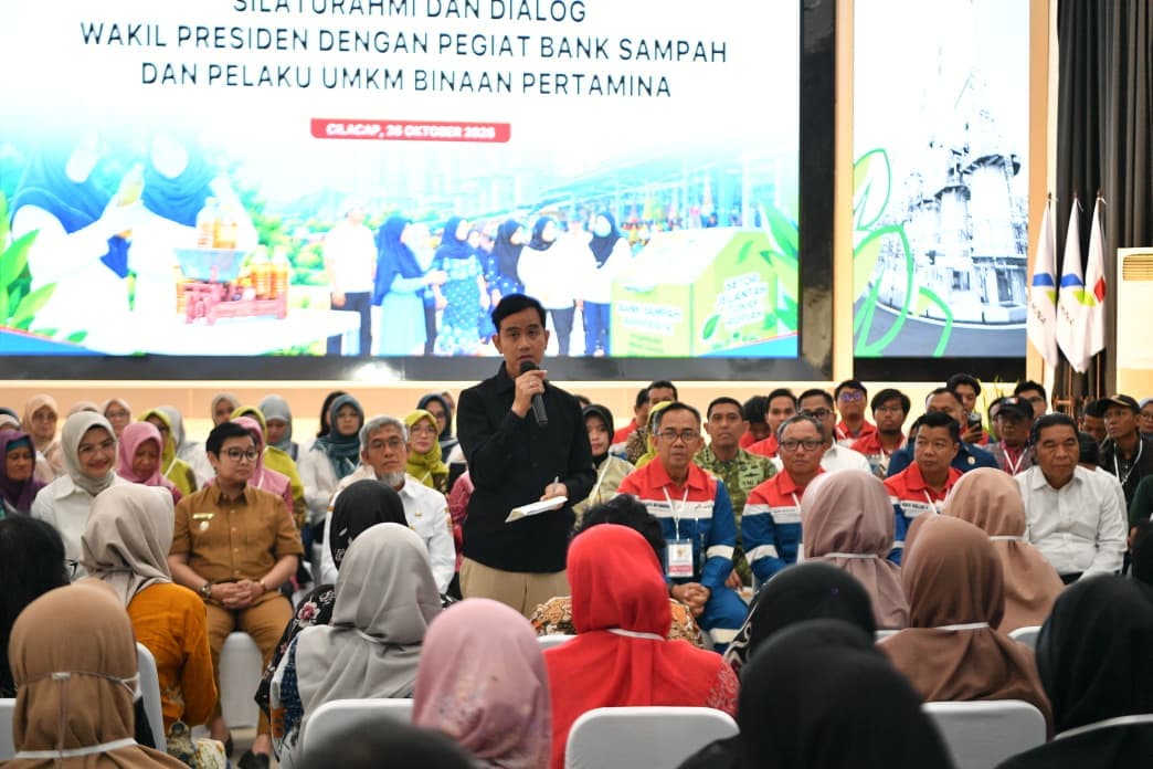 Jaga Lingkungan dan Ciptakan Nilai Ekonomi, Wapres Apresiasi Peran Ibu-Ibu Pengelola Bank Sampah 