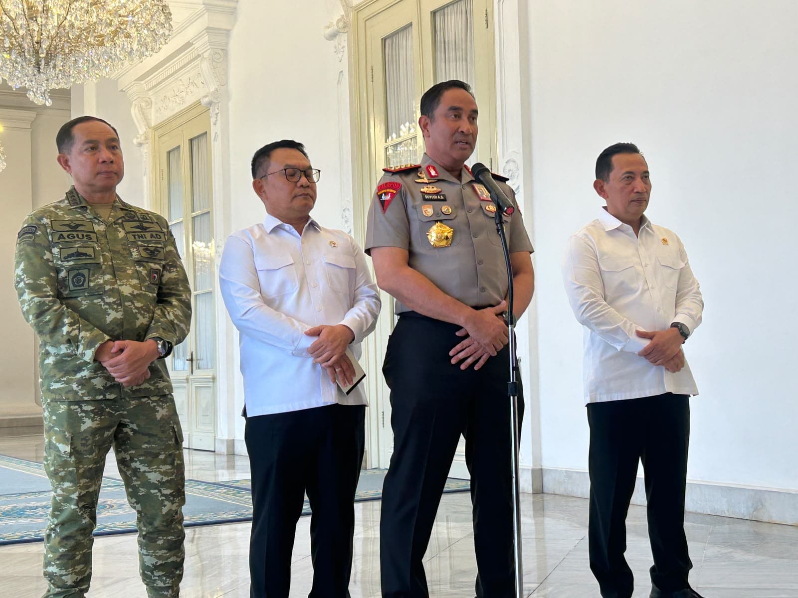 Indonesia Names 11 Corporate Suspects and Freezes 32 Concessions as Regional Haze Strains Singapore Ties