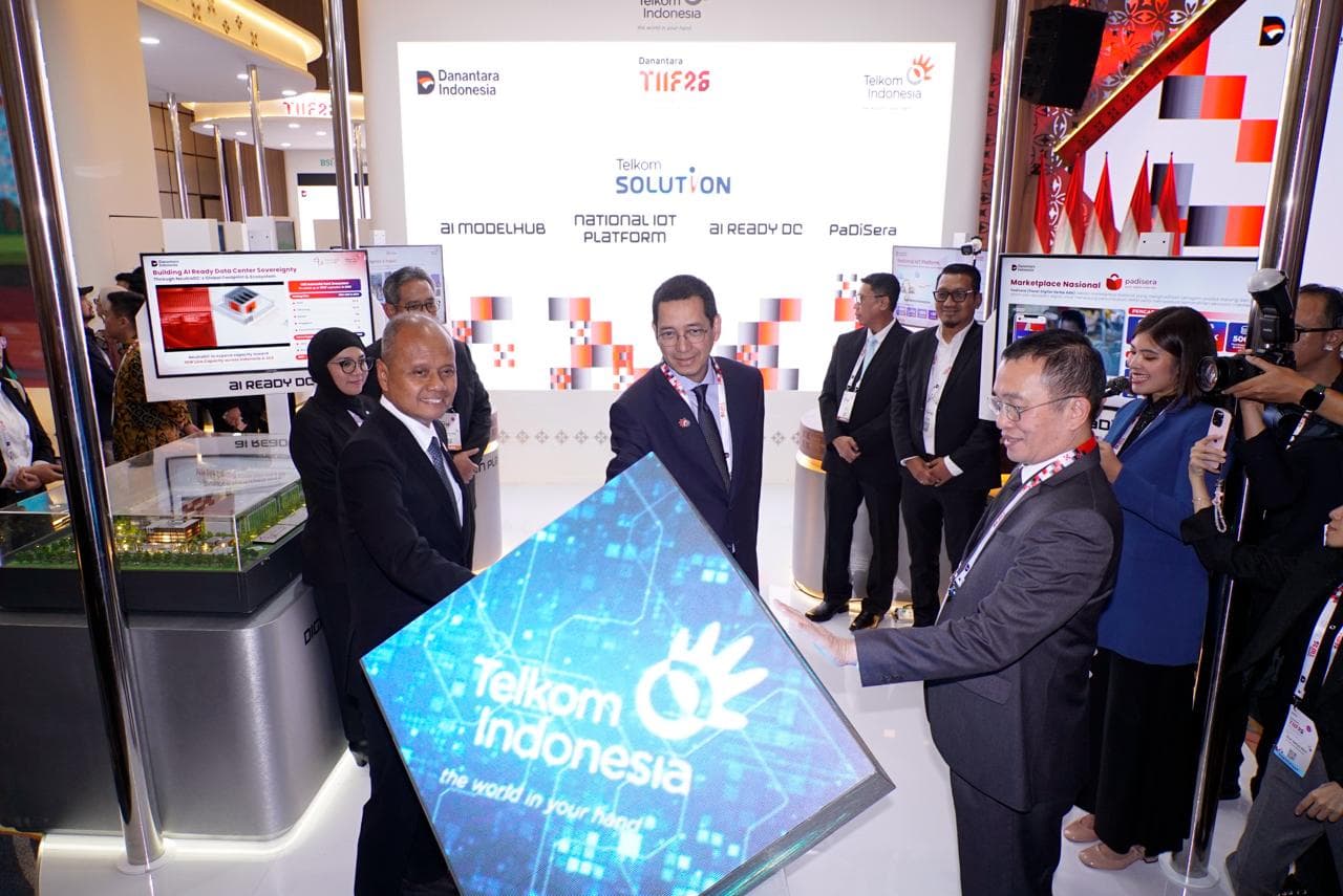 TelkomGroup Luncurkan 4 Teknologi Digital, Bidik Kemandirian AI hingga Perluasan Pasar UMKM