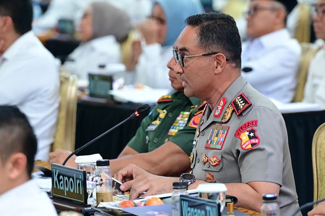 Kapolri Ungkap 243 Orang dan 13 Korporasi Jadi Tersangka Kasus Karhutla