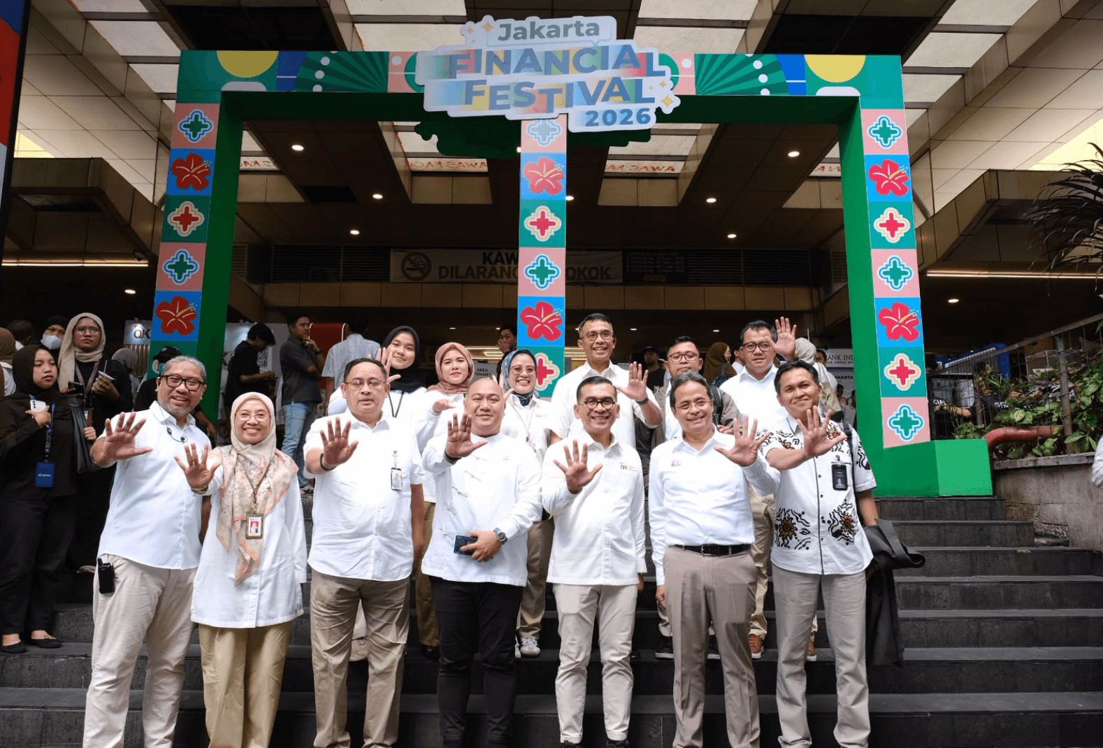 Dorong Inklusi Keuangan dalam FinFest 2026, OJK Apresiasi Bank Jakarta