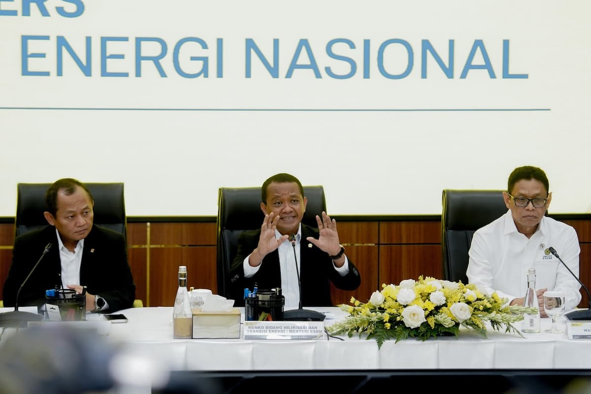  Jakarta Doubles Down on Energy Sovereignty: Bahlil Freezes Cross-Border Power Sales to Feed 20 GW Data Center Boom