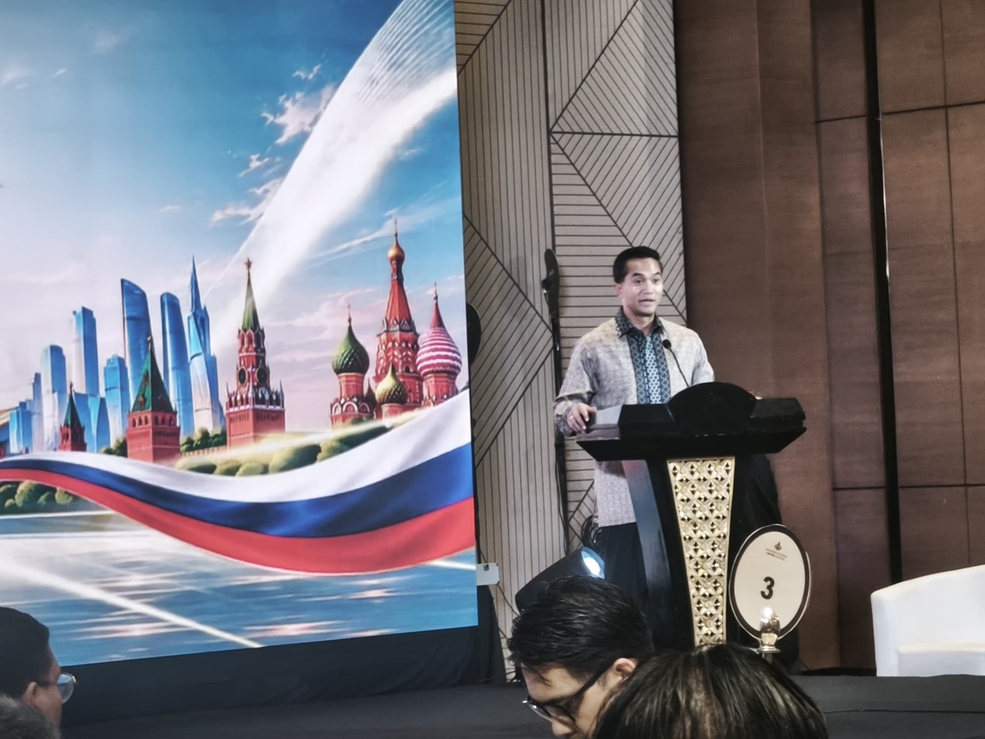Target Perdagangan Indonesia-Rusia Capai US$ 10 Miliar, Kadin Libatkan UMKM dan Perkuat Investasi