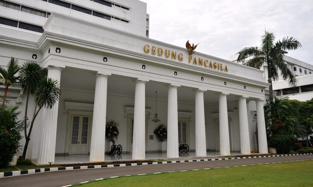 Kemenlu Tetapkan Perlindungan WNI dan Kemerdekaan Palestina jadi Prioritas