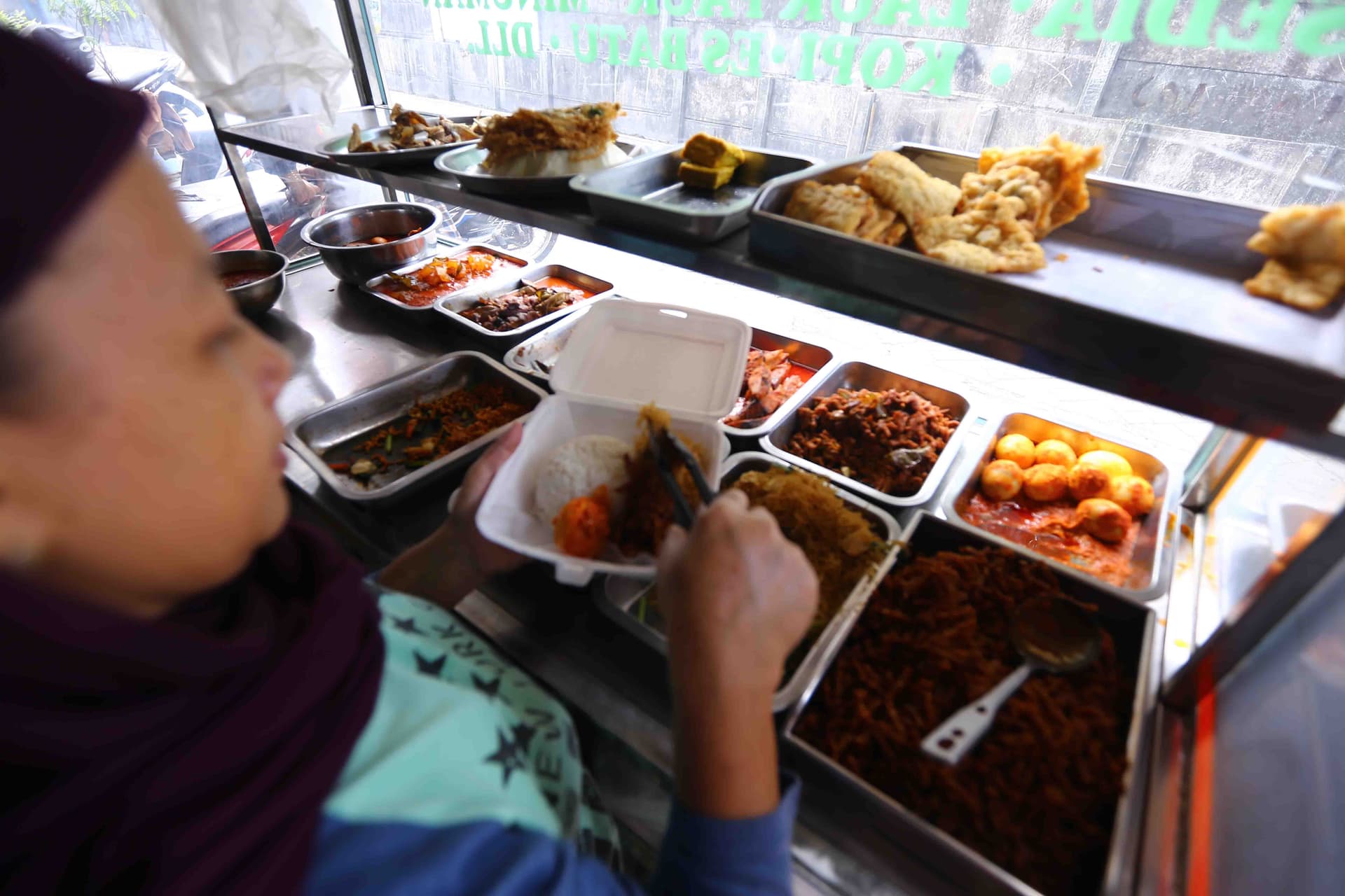 Nasi Goreng dan Nasi Rames Sumbang Kenaikan Inflasi Tahunan Secara Nasional
