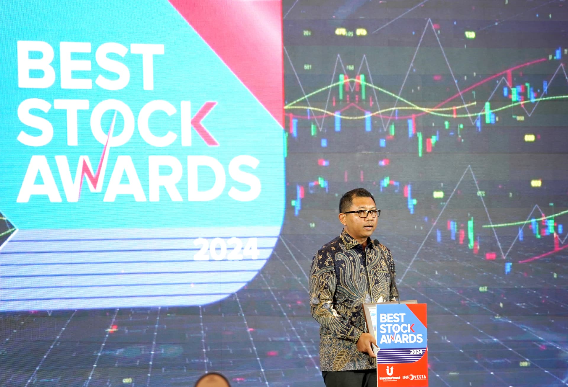  Sarana Menara Surges Over 7% as Djarum-Backed Telecom Giant Converts Legacy Debt into 10.86% Bakrie Telecom Stake