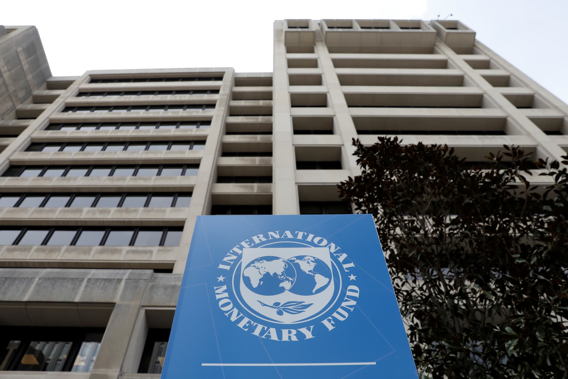 IMF Perkirakan Ekonomi Dunia Tumbuh 3,1% pada 2026, Ingatkan Sejumlah Risiko Ini